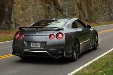 深圳光明区急用钱找生意贷款公司靠谱吗全方位解析